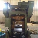 []出售02年上海63吨开式可倾压力机